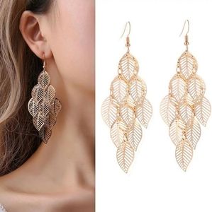 NEW Leaf earrings